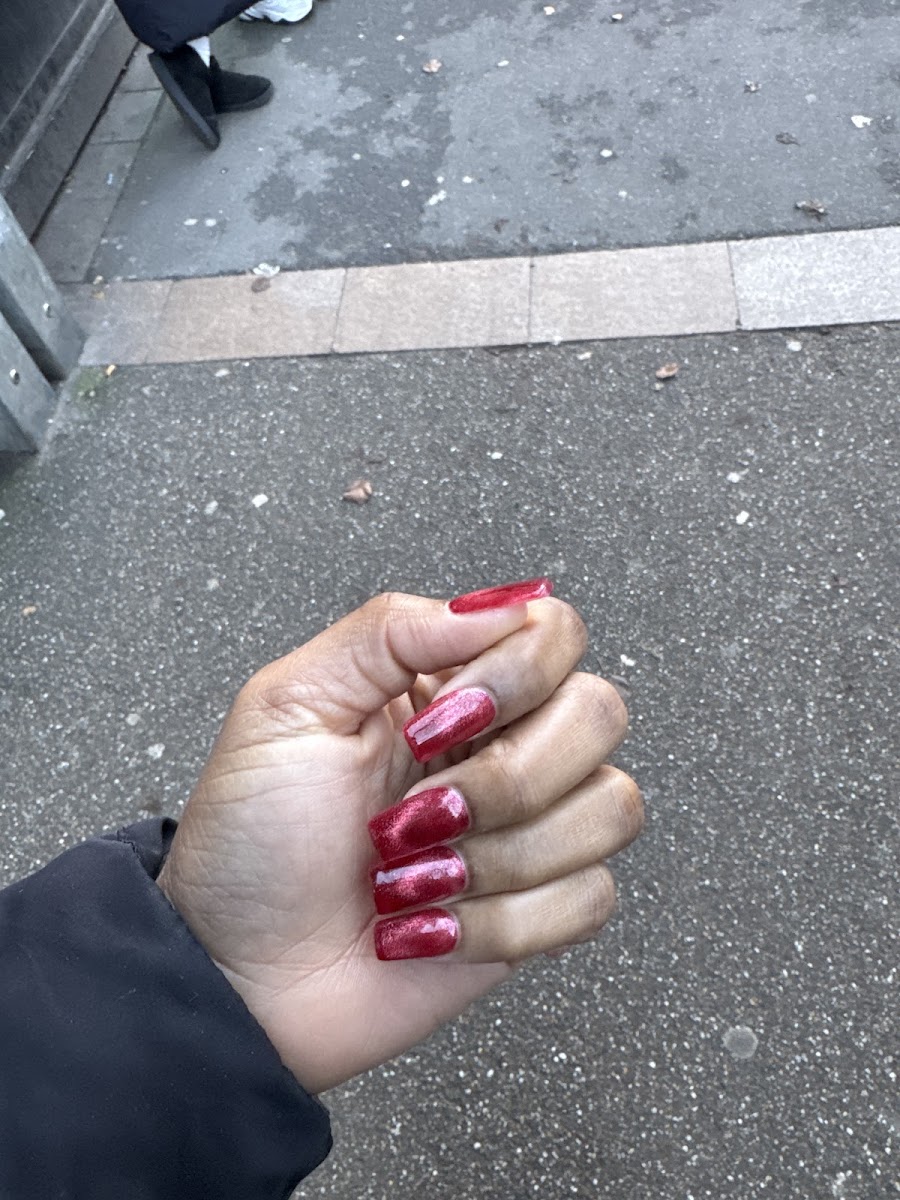 D Nails & Spa work